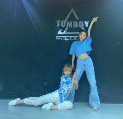 点击看大图 -TOMBOY爵士舞韩舞舞社