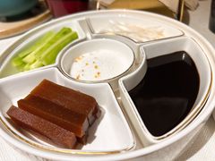 精品烤鸭-悦江(梅奔中心店)