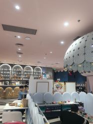 -奈尔宝·儿童乐园·亲子餐厅(前滩店)