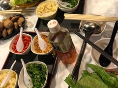 -鲜入围煮花胶鸡海鲜火锅
