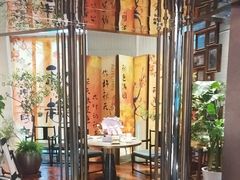 -海派悦庭·海胆烧麦·新融合菜(凯德广场店)