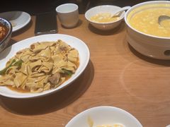-同合居·非遗东北菜(红博会展店)