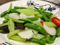 -国人川菜(李家村建东街店)
