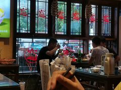 -富正毅三下锅·湘西韵味(天门山索道店)