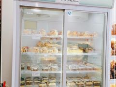 面包甜点陈列柜-生活林(河北路店)