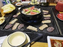 -有一锅·野生菌黑山羊腊排骨火锅(古城北门店)
