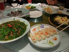 -雀蓝川菜(奥体广场店)