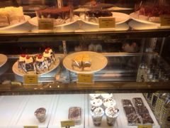 IBERRY-莓园冰淇淋店