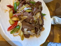 -隔壁老王·家常云南菜(花巷店)