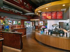-The Habit Burger Grill 哈比特汉堡(爱琴海店)