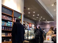 -星巴克(重庆火车北站北广场II店)