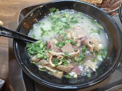 -万红路羊汤烧饼店(将台路店)