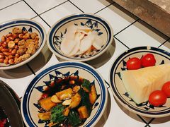 -旧街市鲜货老火锅(大光路店)