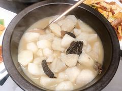 羊肚菌烩山药-云海肴·汽锅鸡·云南菜(高德置地店)