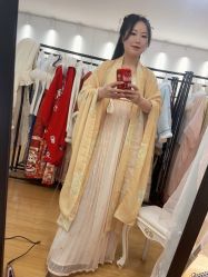 -汉仪华裳汉服馆(打浦桥店)