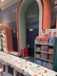 -奈尔宝·儿童乐园·亲子餐厅(华采天地店)