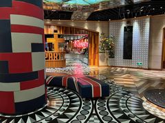 -K+全国连锁KTV(绿地缤纷天地店)
