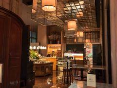 -Colony(新加坡丽思卡尔顿美年酒店)