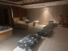 -水晶之星洗浴温泉汗蒸