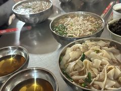 -正宗杨记普洱酸醋米线(总店)