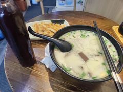 -鸭小妹鸭血粉丝(老门东店)