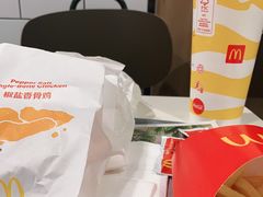 -麦当劳(中唱大厦店)