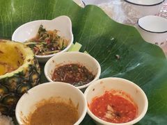 -沐毫傣泐云南菜孔雀宴•手抓饭傣味烧烤(曼听公园店)