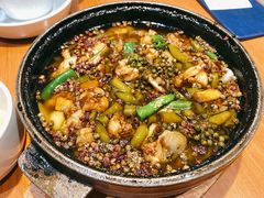 钱塘石锅蛙-老头儿油爆虾·1987杭州烟火味(湖滨银泰in77D区店)
