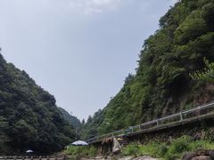 -安吉龙王山峡谷漂流