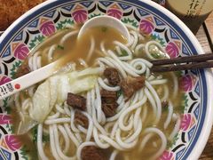 -鑫花溪牛肉米粉(人民广场店)