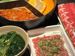 -三出山火锅(南京万象天地店)
