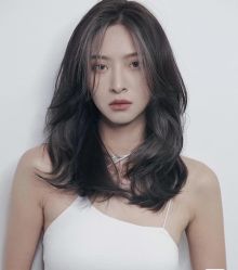 -苑苑发型设计
