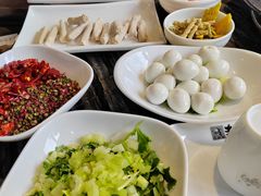 -老船舫·现做活鲜鱼馆(东郊记忆店)