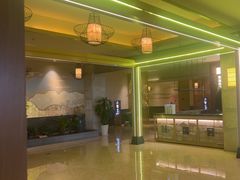 -菲拉拉漫温泉(东环路店)