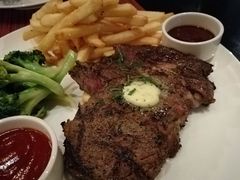 战斧牛排-WOLFGANG PUCK KITCHEN & BAR(迪士尼小镇店)