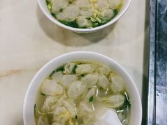-绿杨馄饨临顿路店