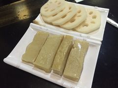 -怡品川宇火锅(宝立方店)