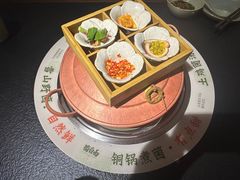 -菌自由丨野生菌火锅特色庭院餐厅(丽江古城店)
