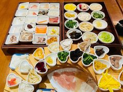 -香麒园·过桥米线·南湖雅宴
