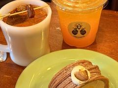 -莱莱小笼·乔艾