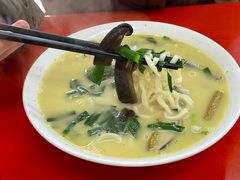 -三百碗宝应长鱼面(板仓街店)