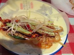 -老郑家东北春饼(龙悦居店)
