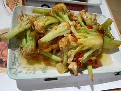 -老乡鸡(上海白玉兰广场店)