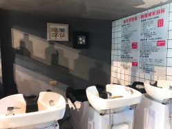 -MOVAN  HAIR莫凡匠人发型屋