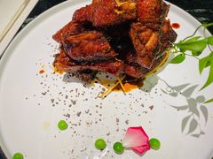 熏鱼-蝶园·装修中(BFC外滩金融中心店)