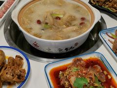 -土连锅·现熬养生汤锅(梁家巷店)