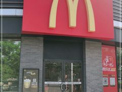 门面-麦当劳(上百万和城店)