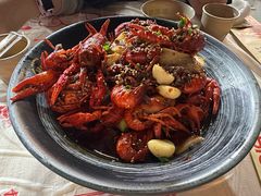 -肥肥虾庄·金牌油焖大虾(汉街SKP店)