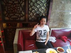 -重庆大队长火锅(凤城八路店)