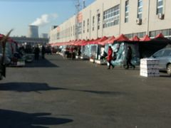 大堂-沈阳市八家子水果批发市场